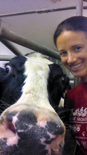 Sonia selfie with a cow
